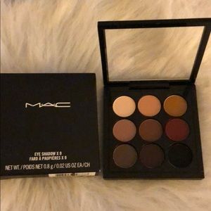 MAC eyeshadow palette